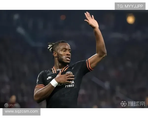 德天空报道巴舒亚伊冬窗或将离开法兰克福最迟夏窗确定去向